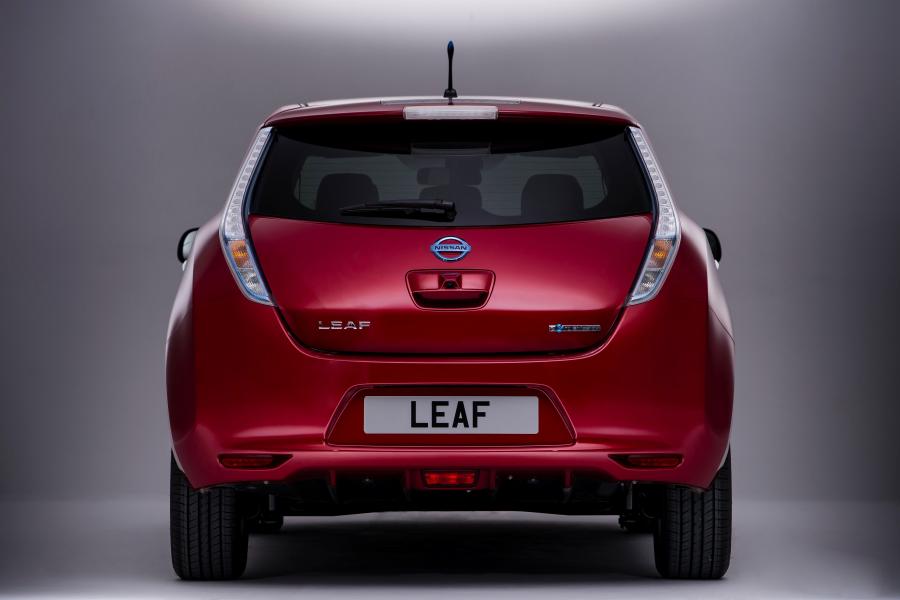  Nissan Leaf 2013 года  (фото 42 из 63)